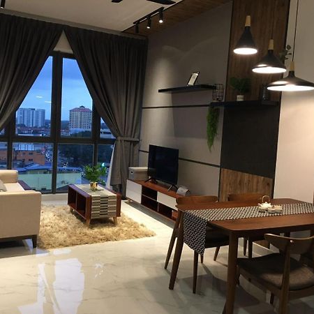 Cmk Troika Apartmen#Free Netflix Kota Bharu Zewnętrze zdjęcie